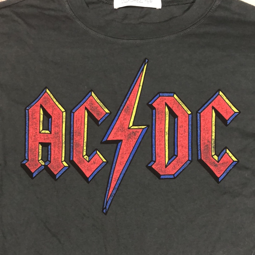 Daydreamer AC/DC Graphic Crop Band Long Sleeve Top - Picture 5 of 12